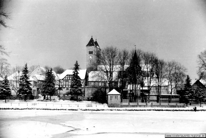 1951 Blick auf die Klosterkirche im Winter