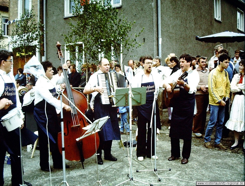 Die Holzland Musikanten 1988. Von links: Erhard Walter; Karl-Heinz Geyer; Lothar Geyer, Gerd Peplow, Gerd Nowotnik.