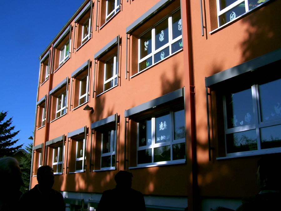 Impressionen von der Namensverleihung am 08.04.2011 - Grundschule "Hermann Sachse"