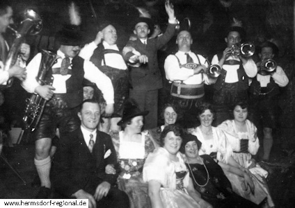 Feier der Schützengesellschaft Hermsdorf, Motto „Alpenfest“ 